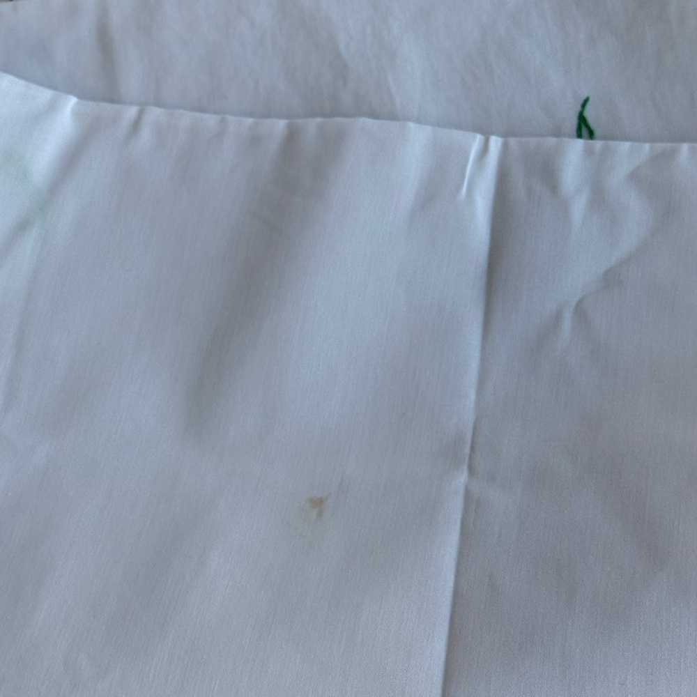 Vintage Hand Embroidered Pillowcases – Floral Pastel Design – 1950s Cotton Pair - Picture 11 of 16